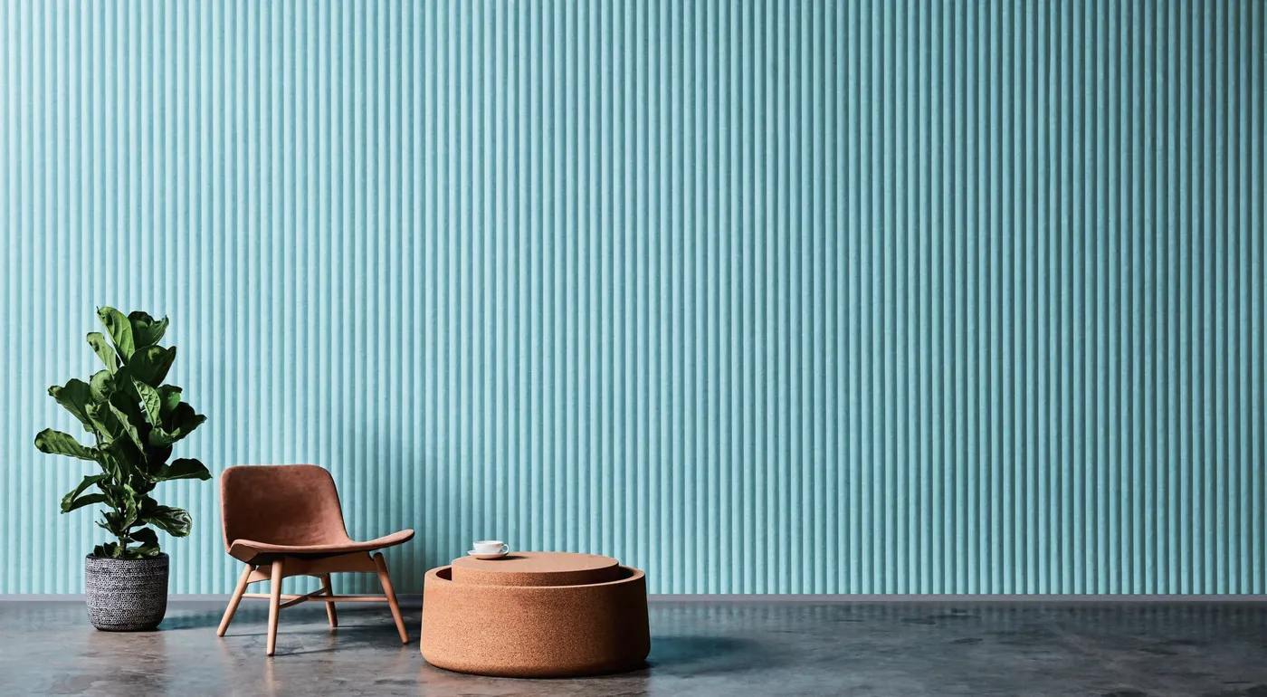 Mur embossé cannelé turquoise avec fauteuil